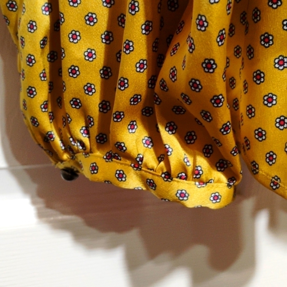 Banana Republic x Olivia Palermo collab top - Picture 11 of 15